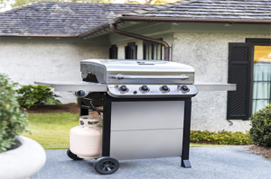 Char-Broil-Performance-Series-Grill